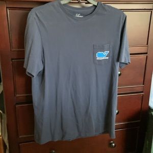 Vineyard Vines blue tee shirt. Mens L